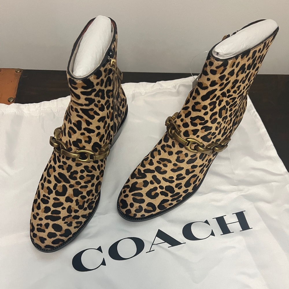 Animal print coach short boots - Picture 2 of 4